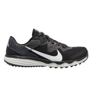 NEW Women’s Nike running shoe size 7